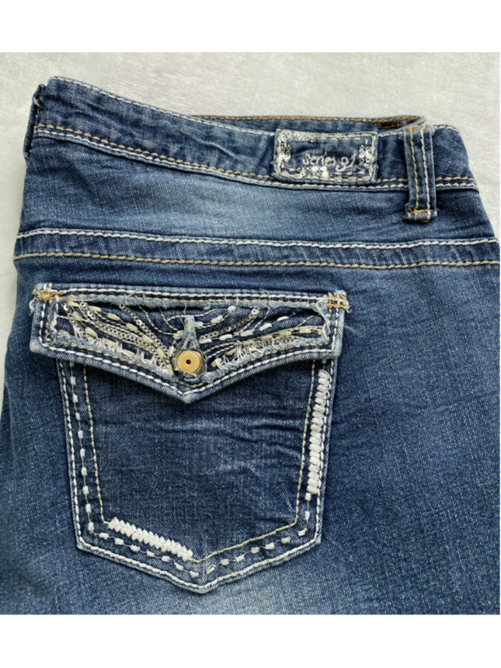 Series 31 Women’s Y2K Western Embellished Embroidered Cowgirl Jeans - Picture 5 of 11
